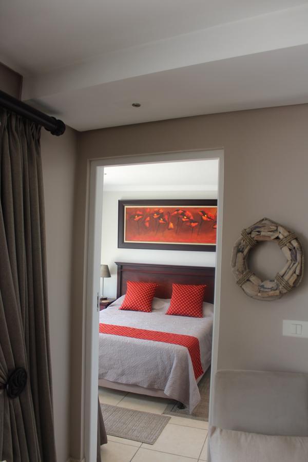 Seafront Apartment In Mossel Bay Eksteriør billede